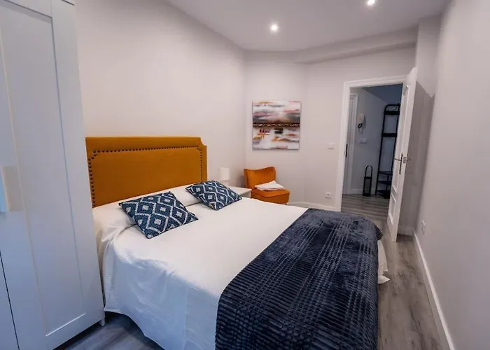 Valdecilla Center Apartment