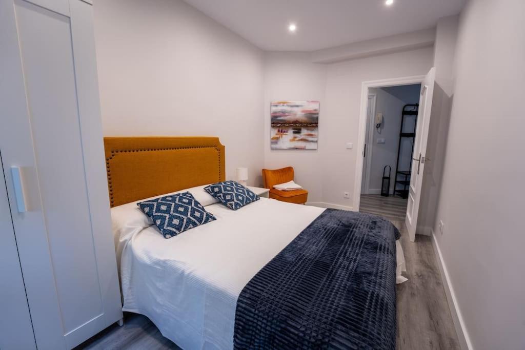 Valdecilla Center Apartment *